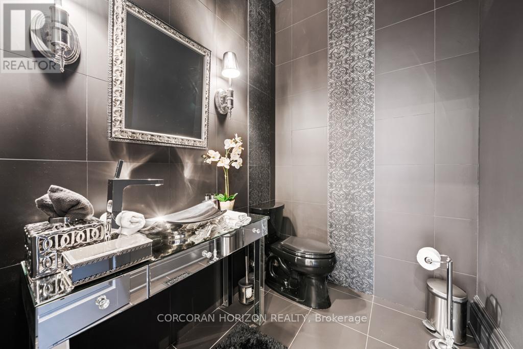 546 Woolwich Place, Waterloo, ON - Indoor Photo Showing Other Room