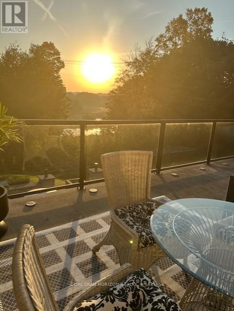 546 Woolwich Place, Waterloo, ON - Outdoor With Body Of Water