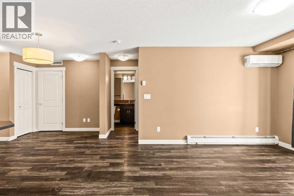 2209, 450 Sage Valley Drive Nw, Calgary, AB - Indoor Photo Showing Other Room