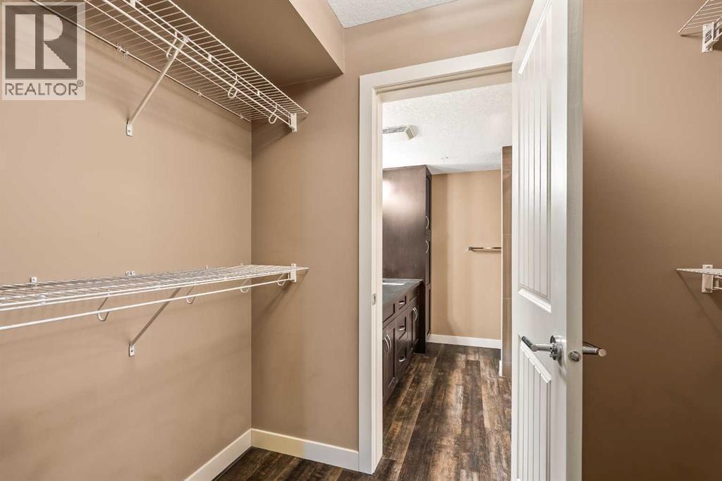 2209, 450 Sage Valley Drive Nw, Calgary, AB - Indoor With Storage