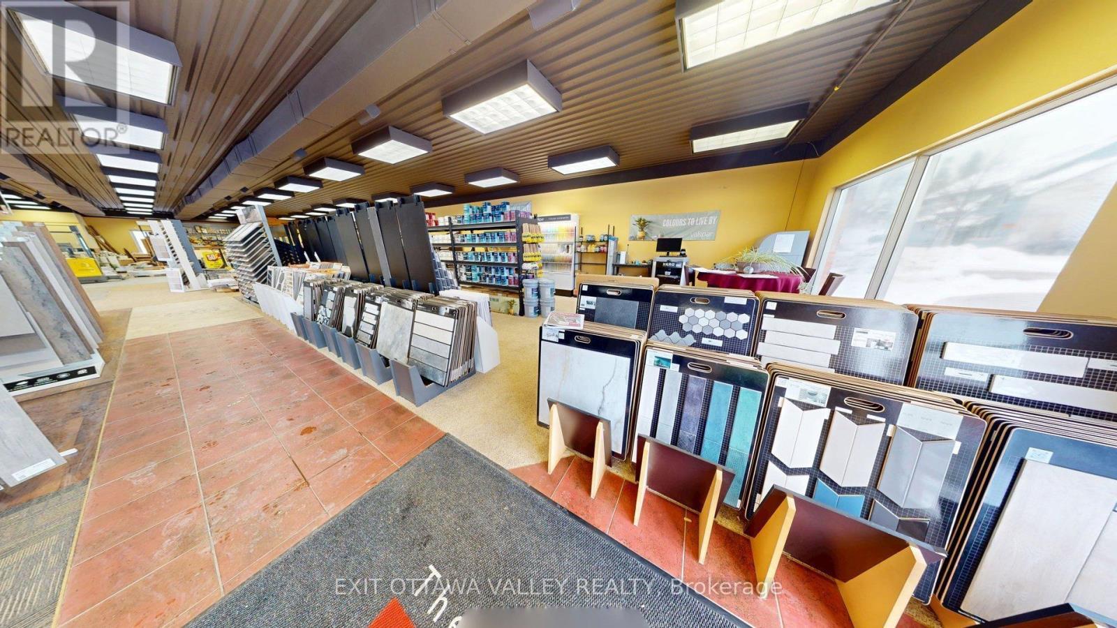 179 Agnes Street, Pembroke, ON