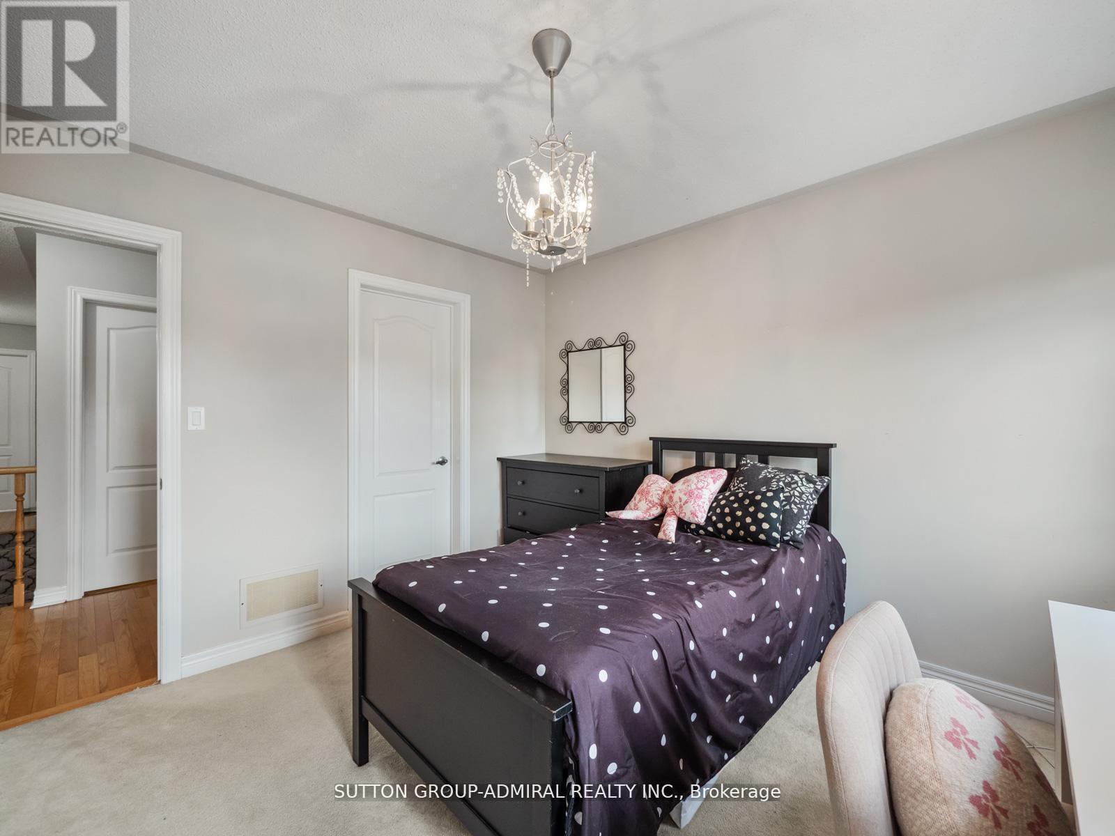 192 Chayna Crescent, Vaughan, ON - Indoor Photo Showing Bedroom