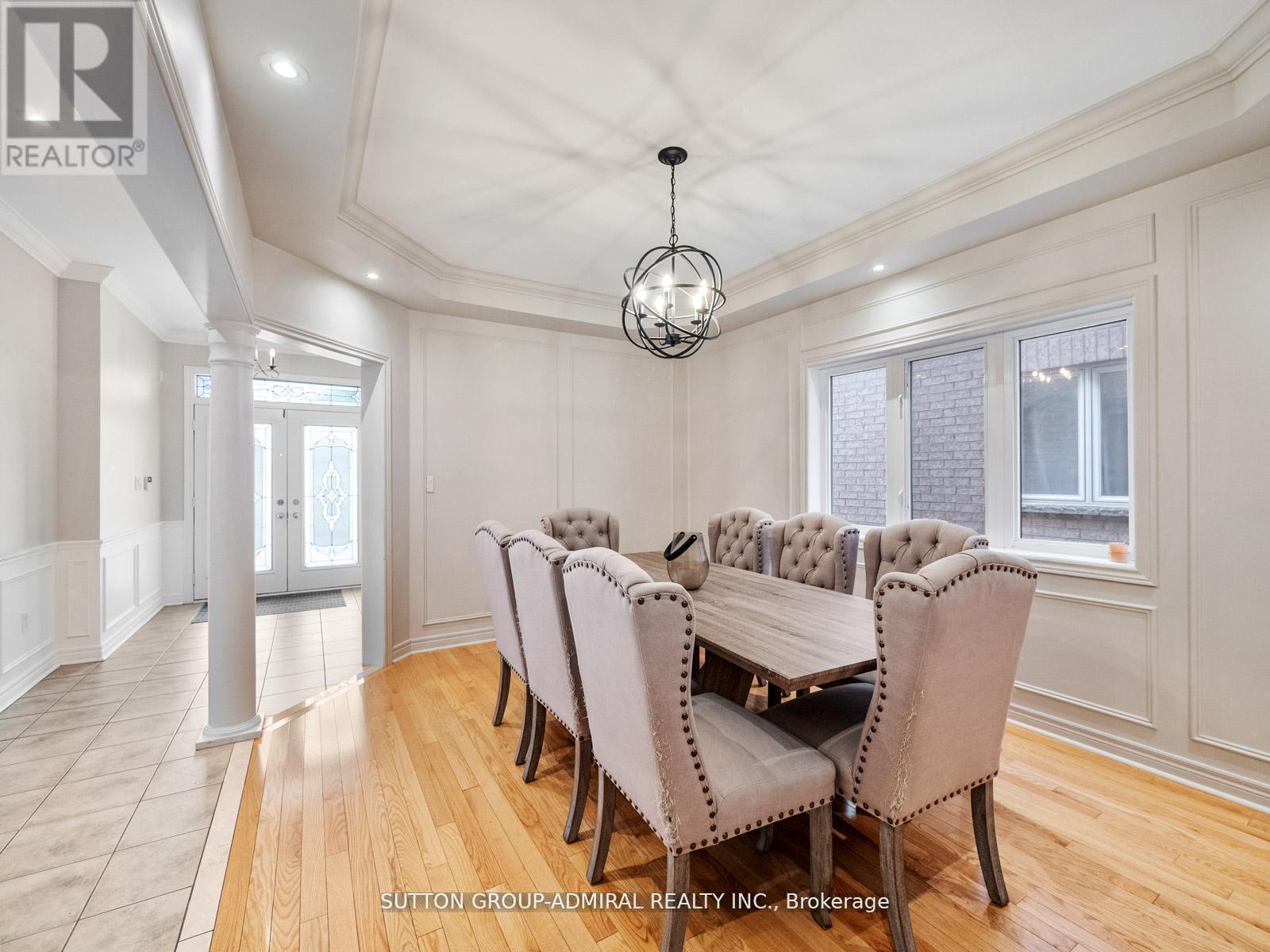 192 Chayna Crescent, Vaughan, ON - Indoor Photo Showing Dining Room