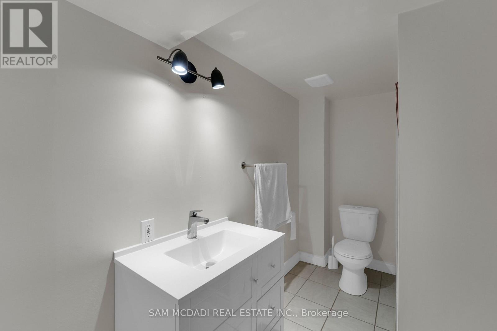Basement bathroom - 5275 Thornwood Drive, Mississauga, ON - Indoor Photo Showing Bathroom