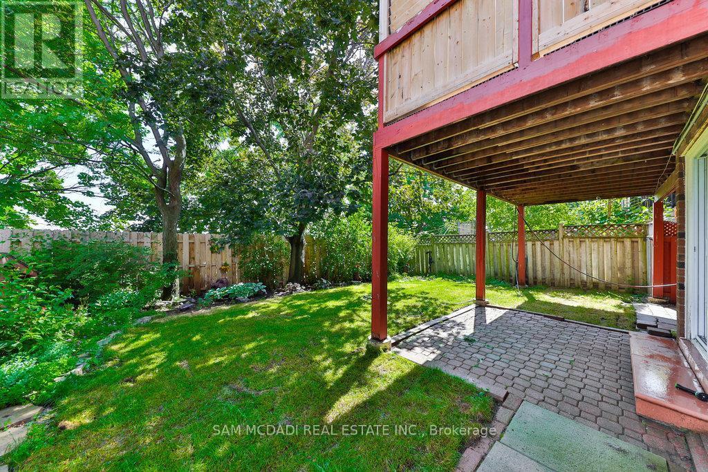 5275 Thornwood Drive, Mississauga, ON - Outdoor With Deck Patio Veranda