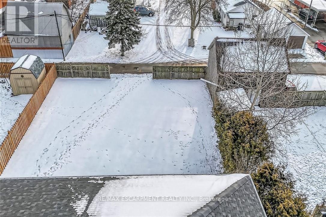 45 A Howard Street, Haldimand, ON - Outdoor