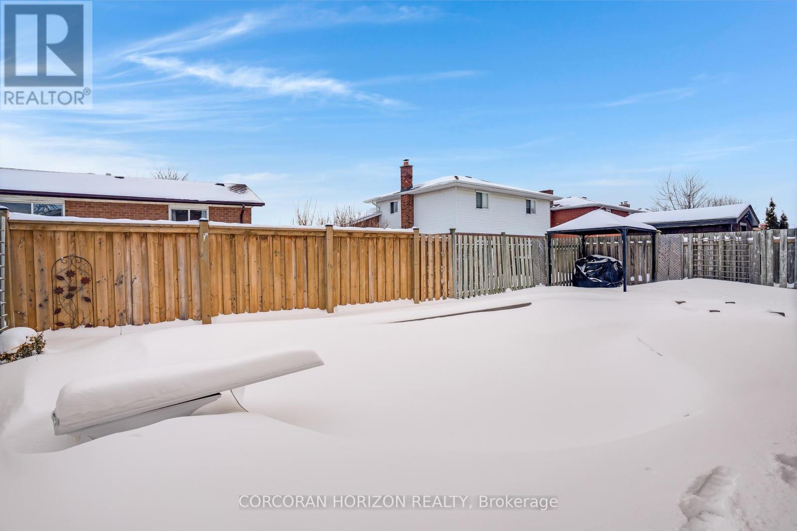 35 Southview Crescent, Cambridge, ON - Outdoor