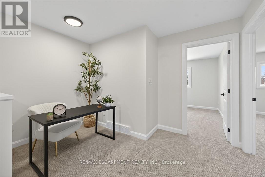 45 B Howard Street, Haldimand, ON - Indoor Photo Showing Other Room