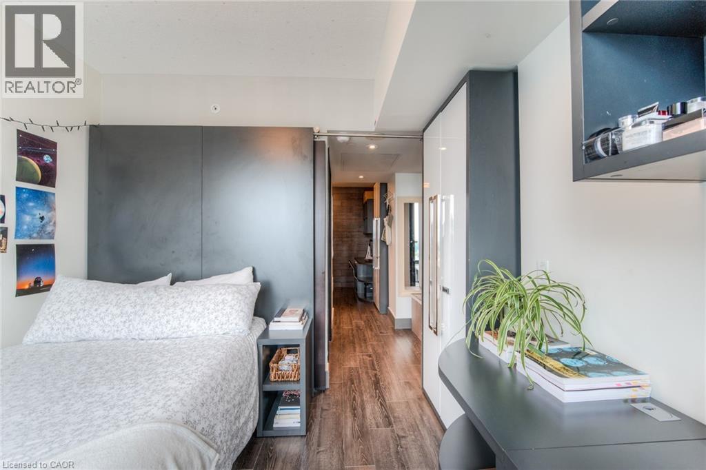 330 Phillip Street Unit# S2007, Waterloo, ON - Indoor Photo Showing Bedroom