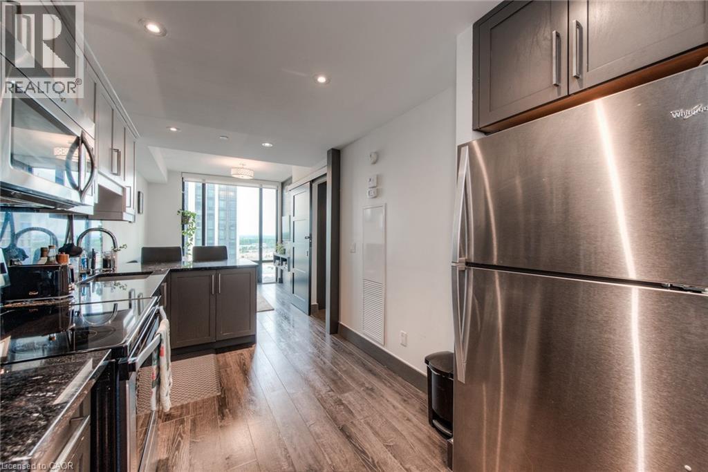 330 Phillip Street Unit# S2007, Waterloo, ON - Indoor Photo Showing Kitchen