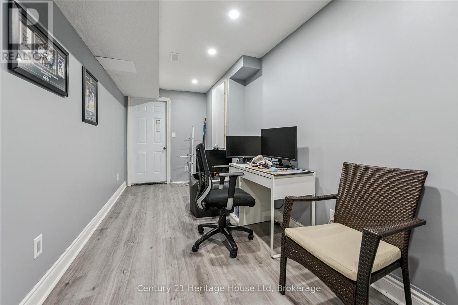 73 Courtney Street, Centre Wellington (Fergus), ON - Indoor Photo Showing Office