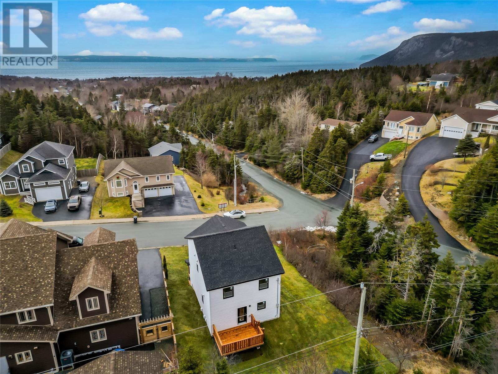 1 Abigail Place, Conception Bay South, NL - Outdoor With View