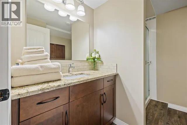 759 Mcclure Road, Kelowna, BC - Indoor Photo Showing Bathroom