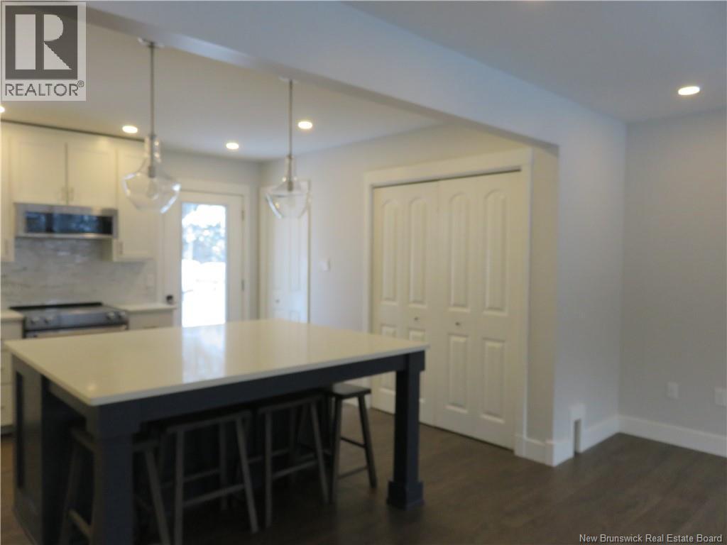110 Model Farm Road, Quispamsis, NB - Indoor Photo Showing Kitchen