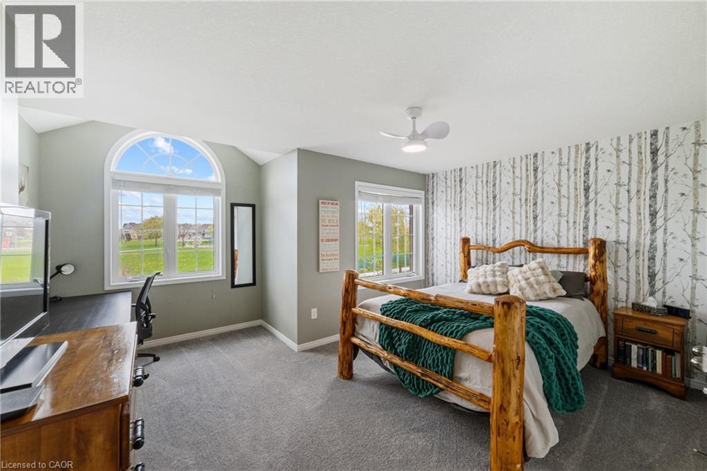 4 Tinlin Drive, Binbrook, ON - Indoor Photo Showing Bedroom