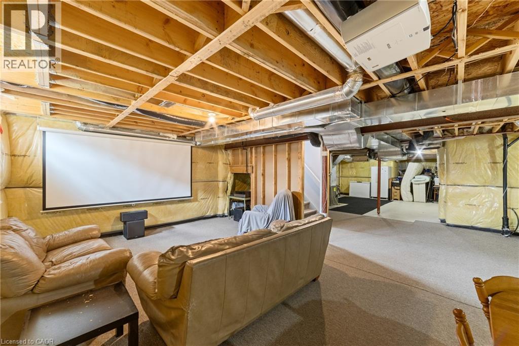 4 Tinlin Drive, Binbrook, ON - Indoor Photo Showing Basement