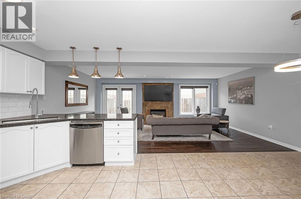 23 Bellflower Boulevard, Hamilton, ON - Indoor Photo Showing Kitchen With Double Sink