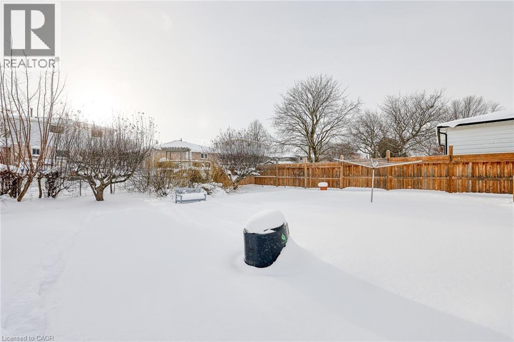 249 Macdonald Drive, Woodstock, ON - Outdoor