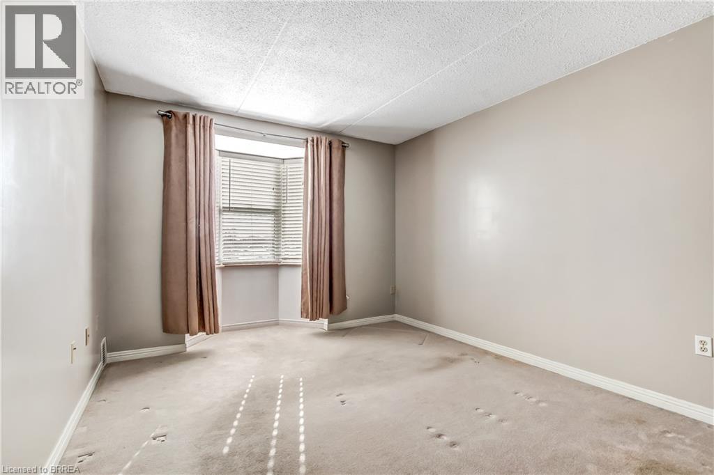 88 Tollgate Road Unit# 402, Brantford, ON - Indoor Photo Showing Other Room