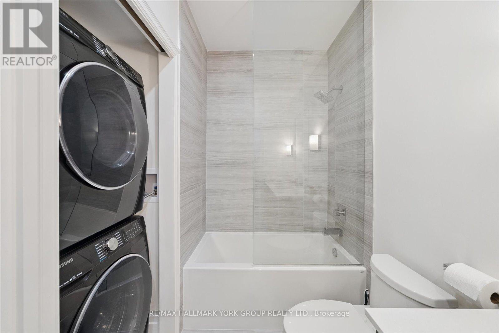3753 Riva Avenue, Innisfil, ON - Indoor Photo Showing Laundry Room