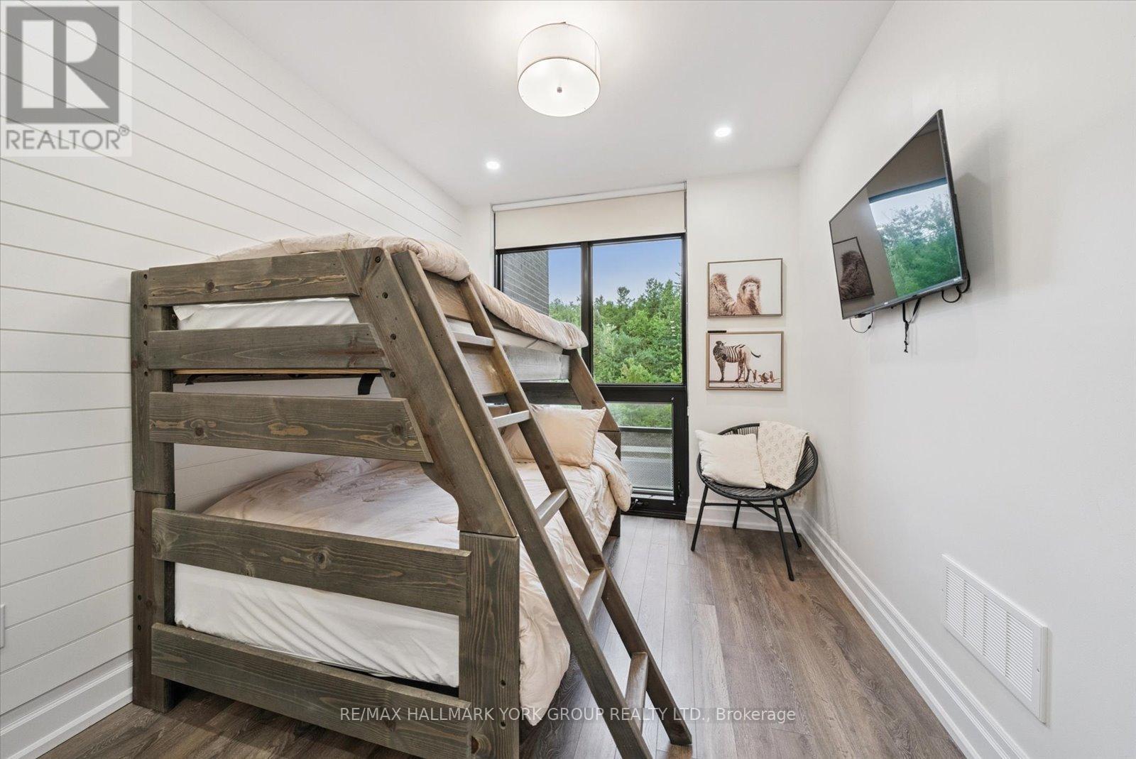 3753 Riva Avenue, Innisfil, ON - Indoor Photo Showing Other Room