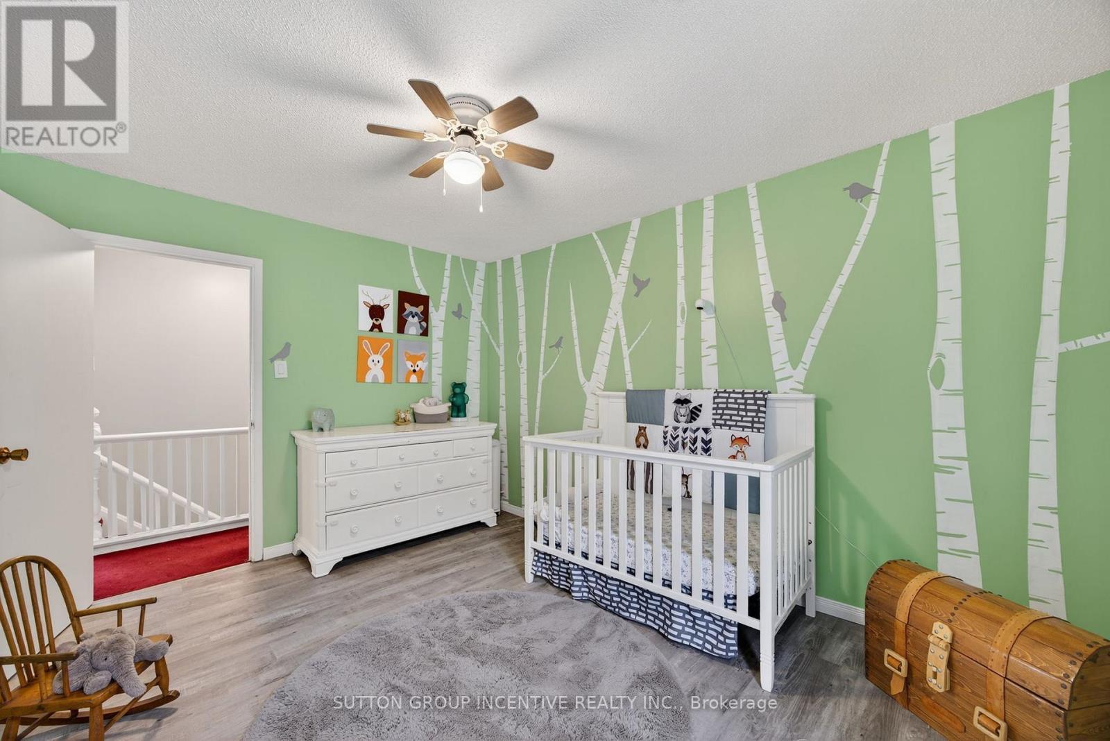 115 Mary Street, Orillia, ON - Indoor Photo Showing Bedroom