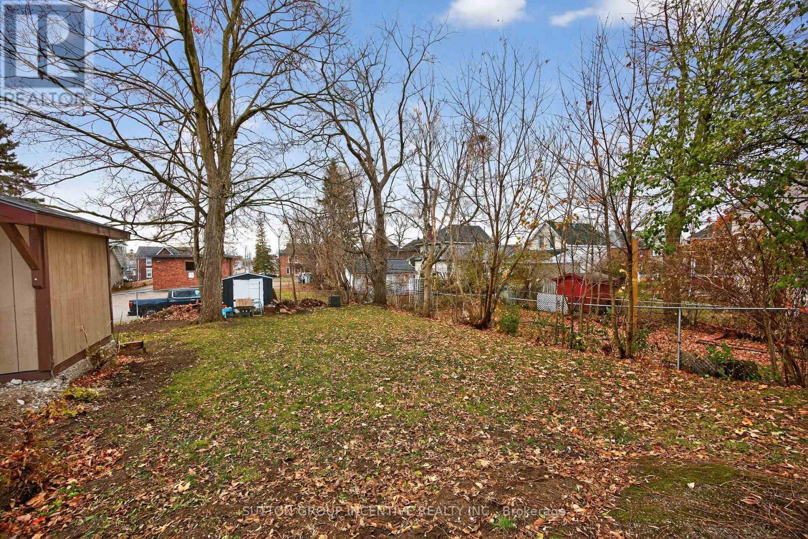 115 Mary Street, Orillia, ON - Outdoor