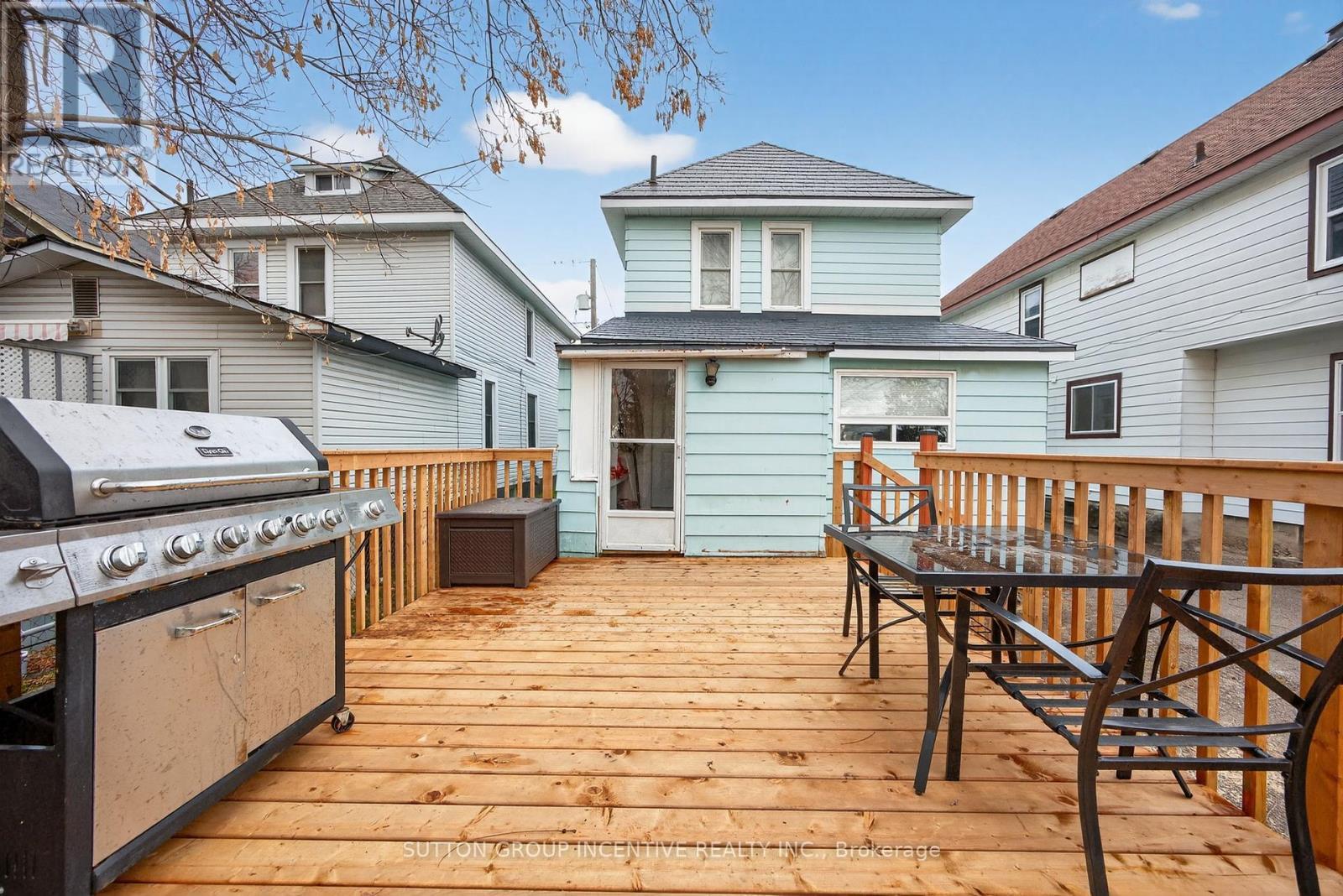 115 Mary Street, Orillia, ON - Outdoor With Deck Patio Veranda With Exterior