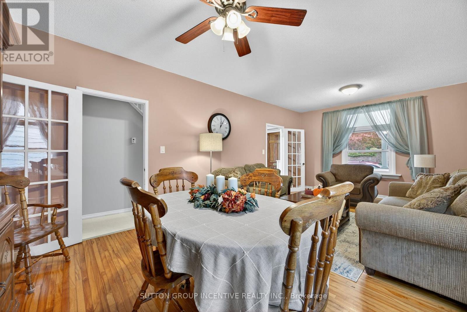 115 Mary Street, Orillia, ON - Indoor Photo Showing Other Room