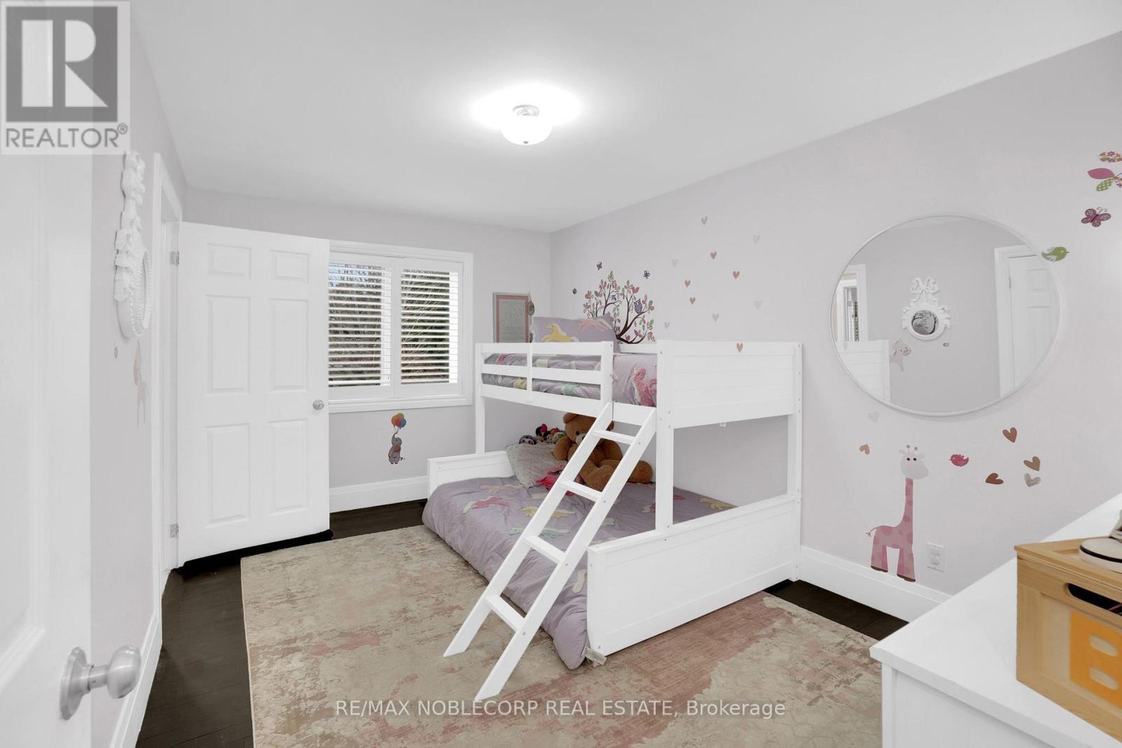 17088 Horseshoe Hill Road, Caledon, ON - Indoor Photo Showing Bedroom