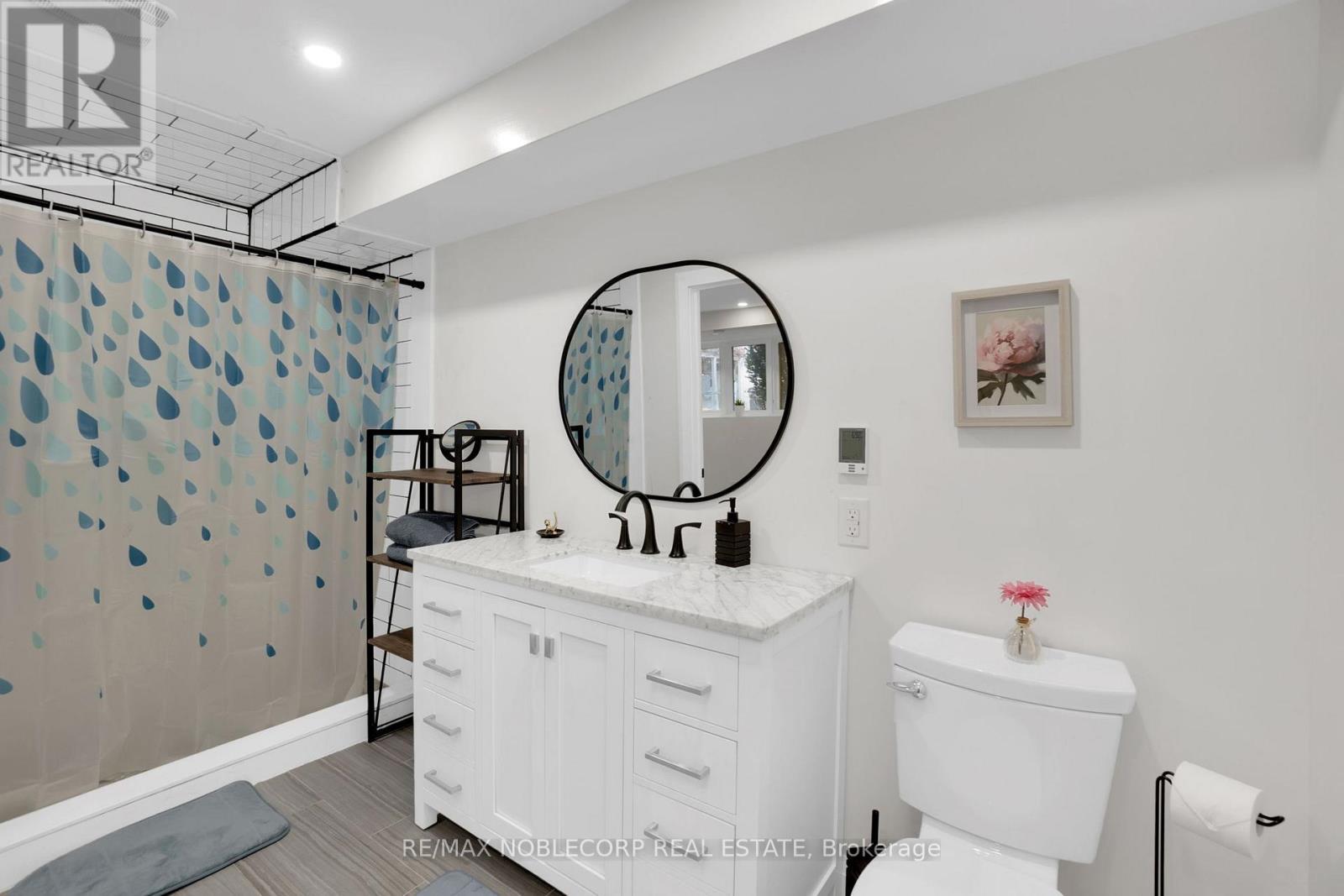 17088 Horseshoe Hill Road, Caledon, ON - Indoor Photo Showing Bathroom