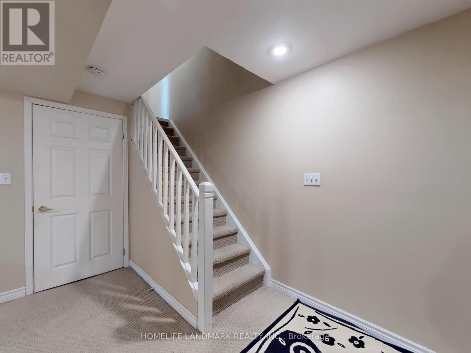 156 Pressed Brick Drive, Brampton, ON - Indoor Photo Showing Other Room