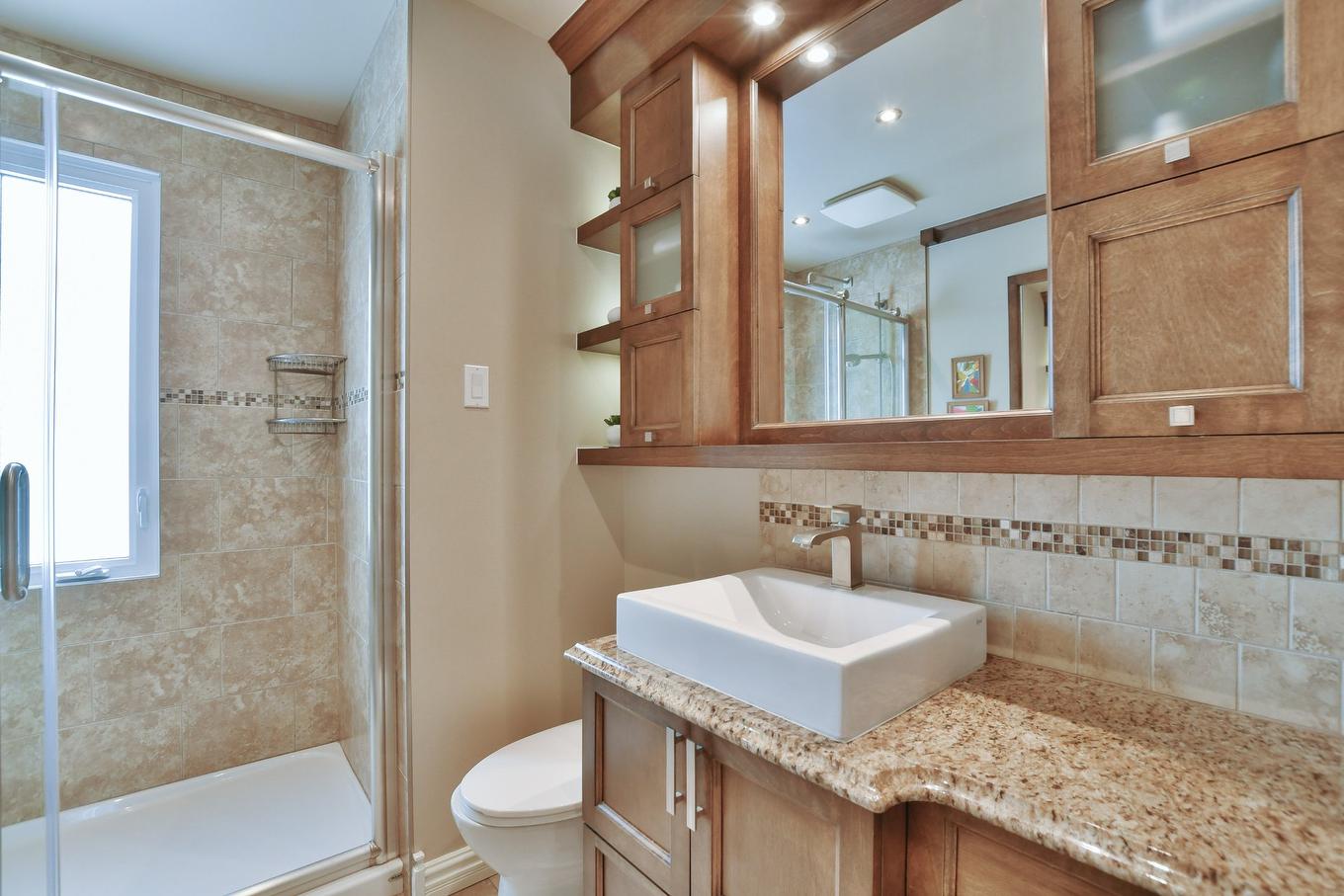 Bathroom - 76 4E Avenue, L'Épiphanie, QC - Indoor Photo Showing Bathroom