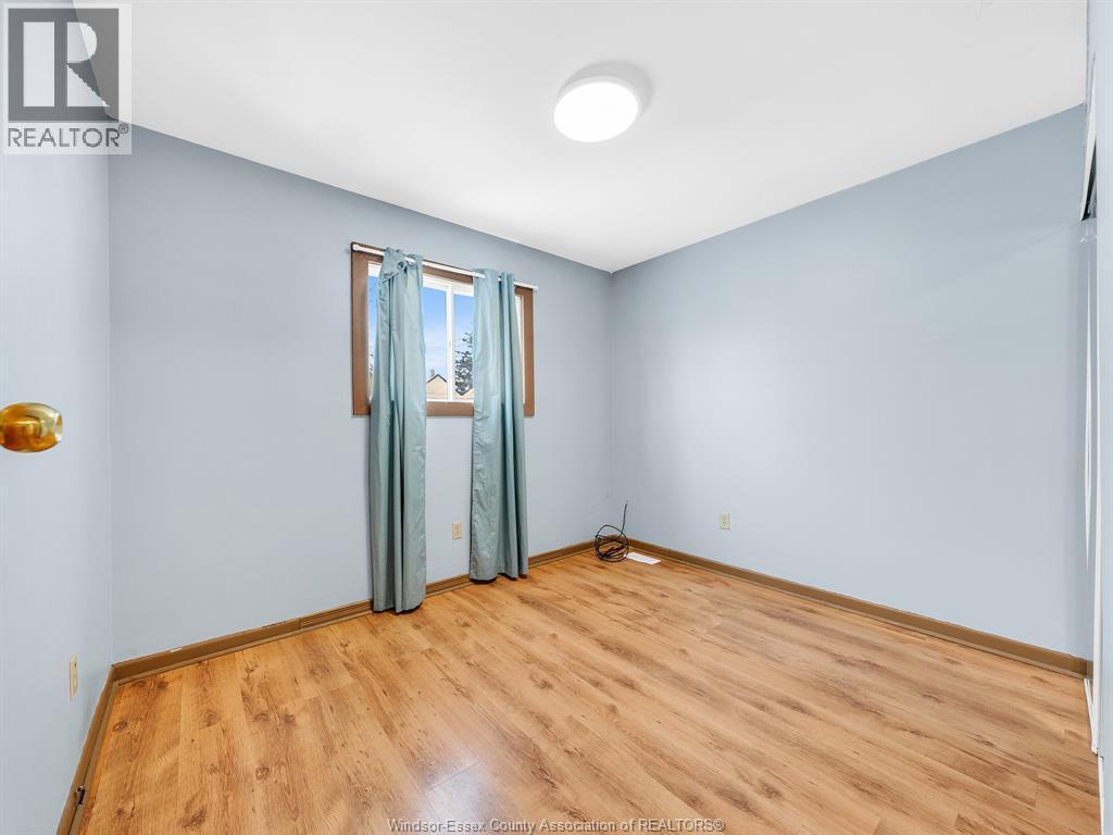 979 Mckay Avenue, Windsor, ON - Indoor Photo Showing Other Room