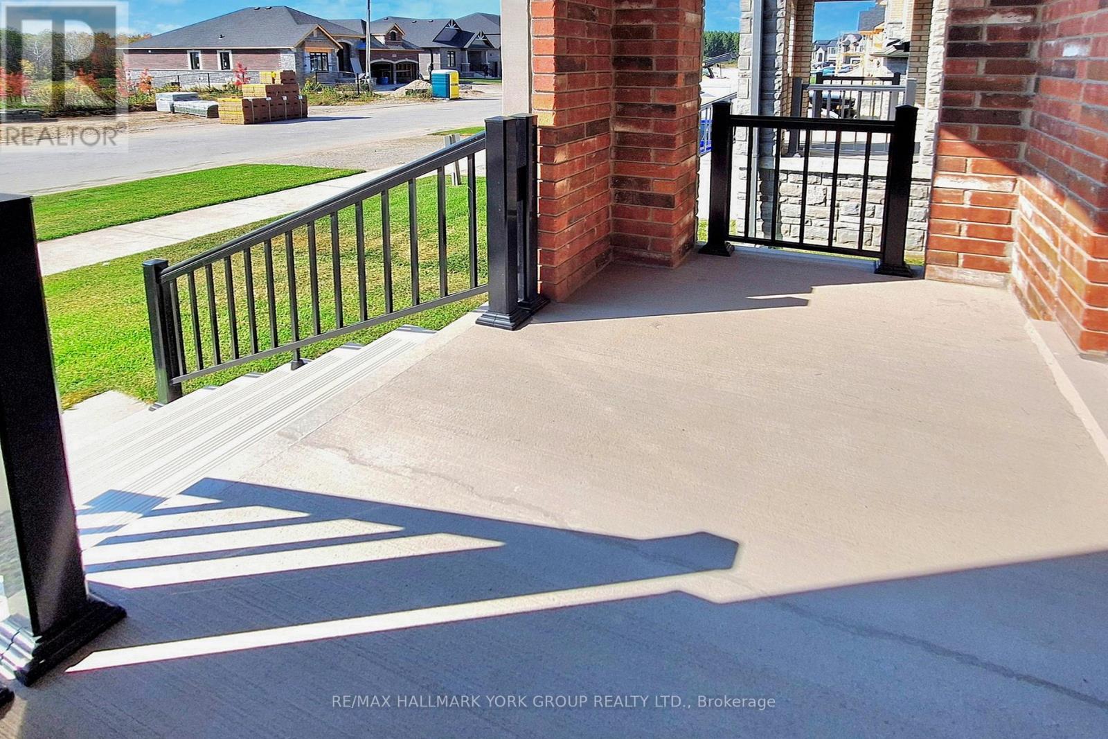 2966 Monarch Drive, Orillia, ON - Outdoor