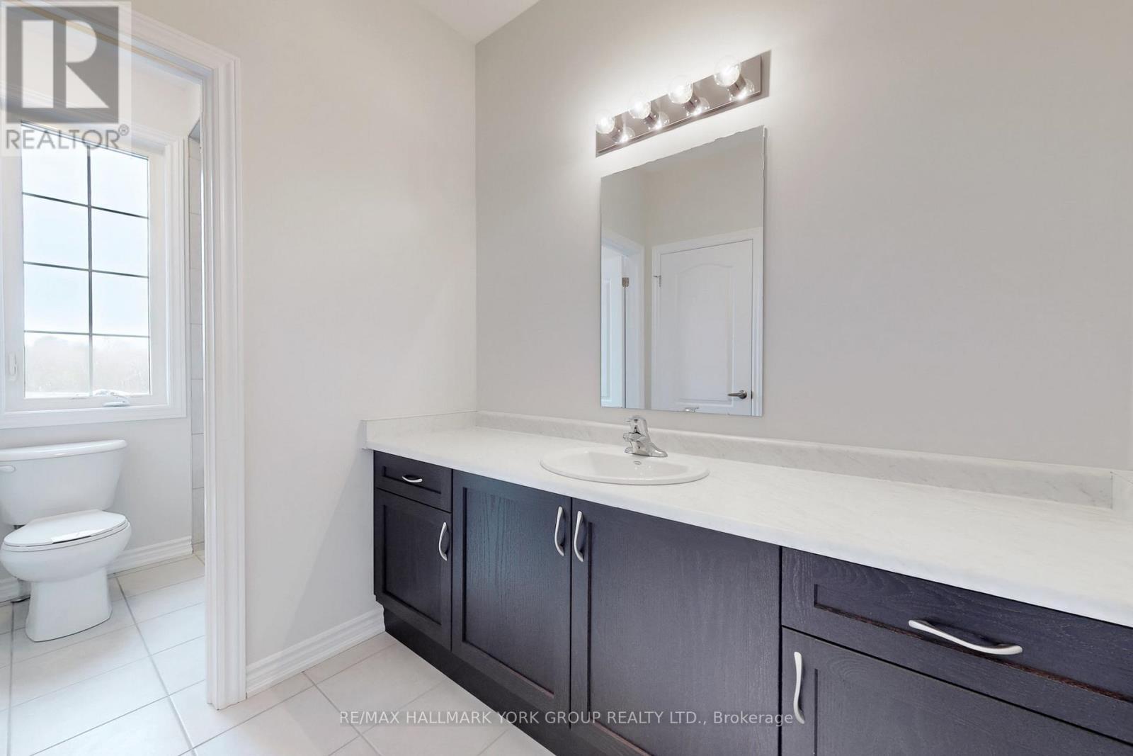 2964 Monarch Drive, Orillia, ON - Indoor Photo Showing Bathroom
