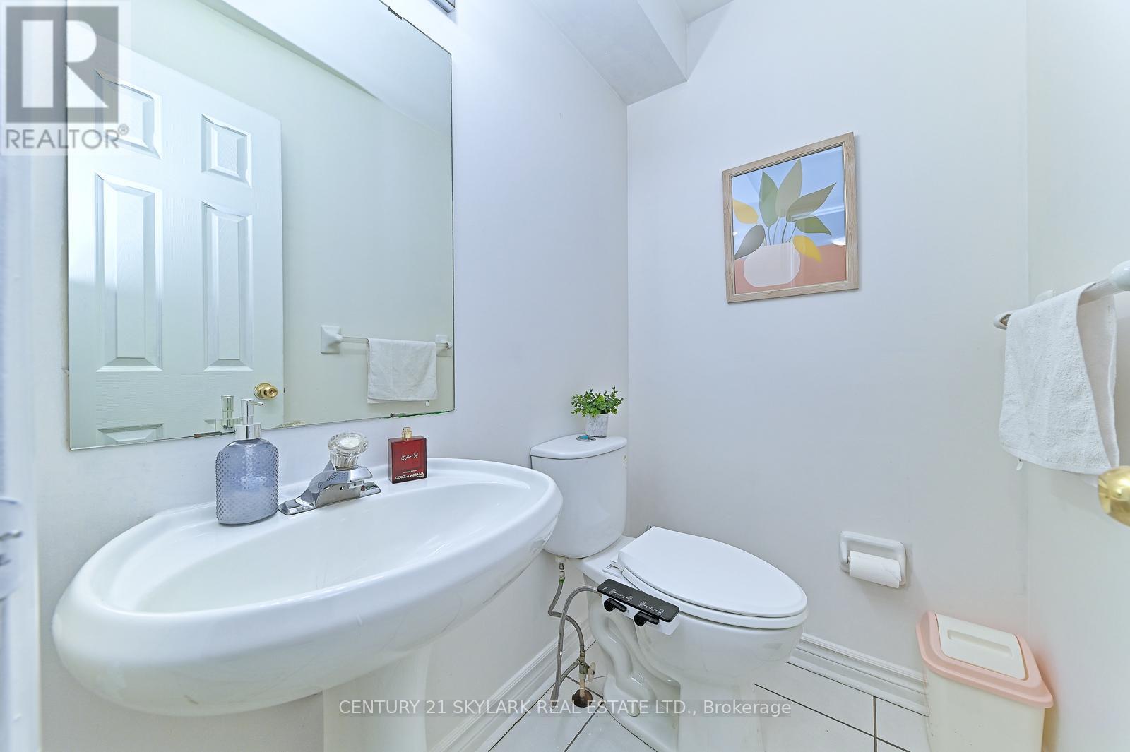 38 Marotta Avenue, Brampton, ON - Indoor Photo Showing Bathroom