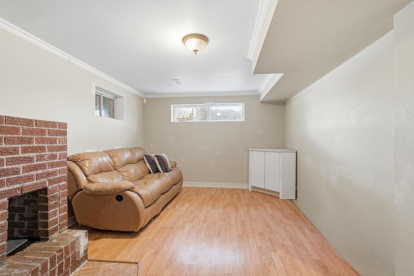 Family room - 542 Boul. Brassard, Chambly, QC - Indoor