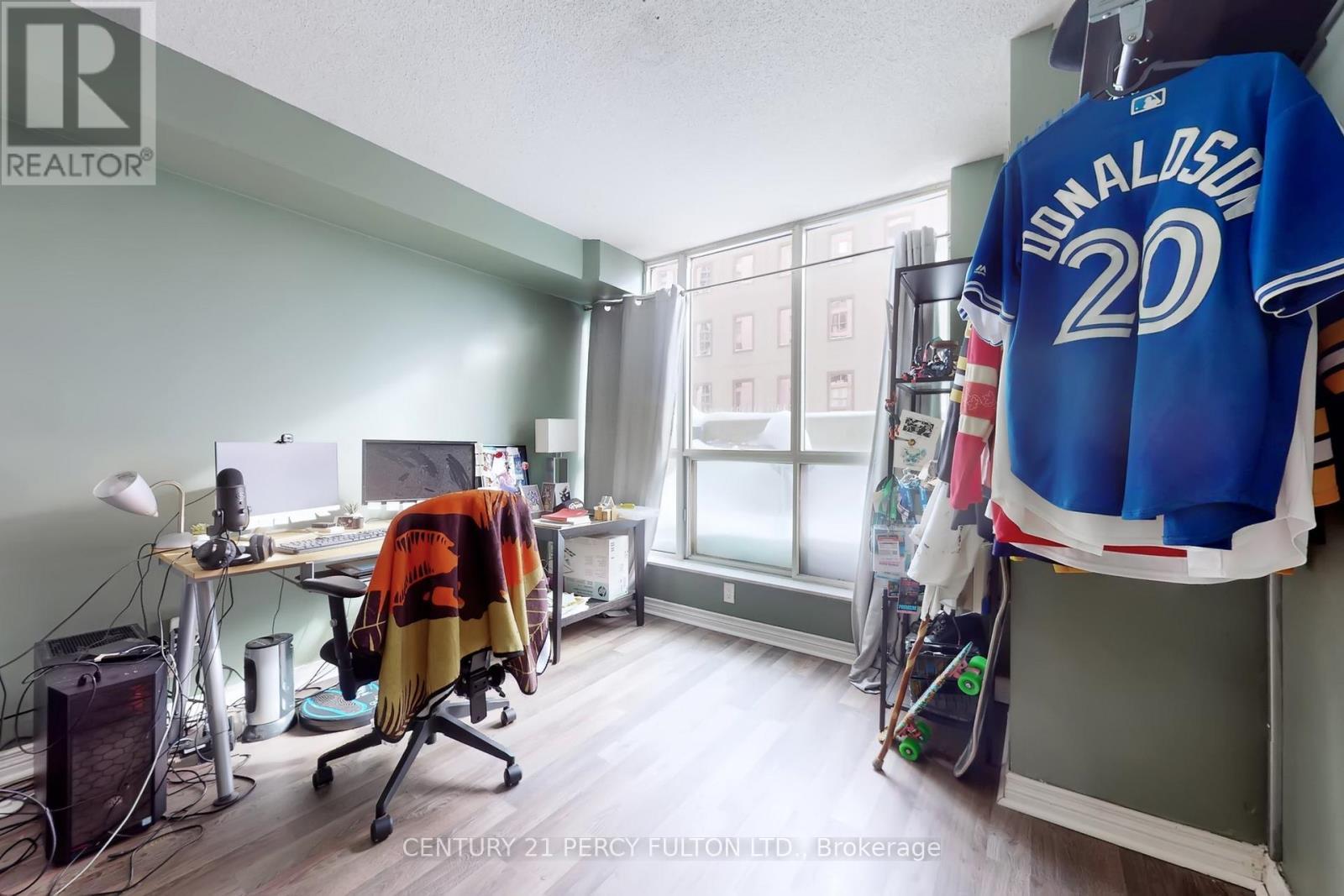 703 - 736 Bay Street, Toronto, ON - Indoor Photo Showing Other Room