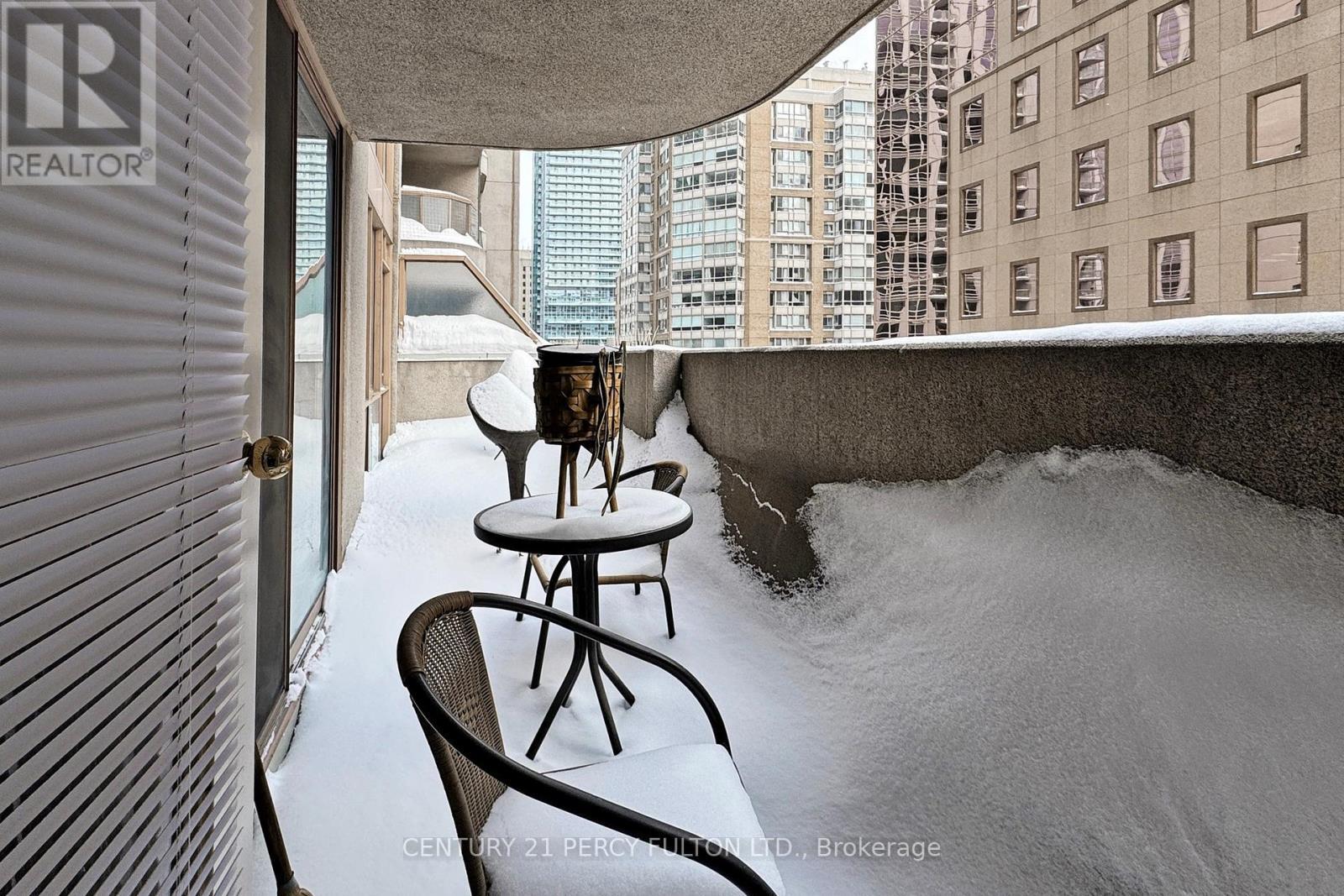 703 - 736 Bay Street, Toronto, ON -