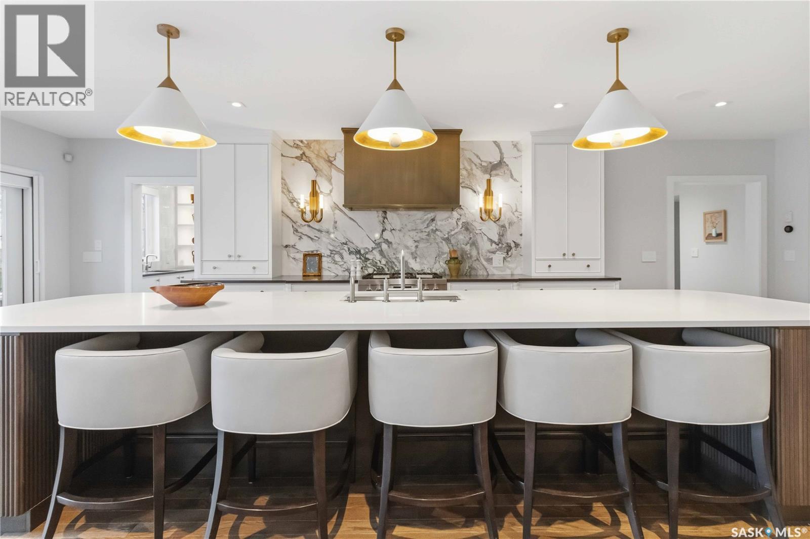1134 Spadina Crescent E, Saskatoon, SK - Indoor Photo Showing Dining Room