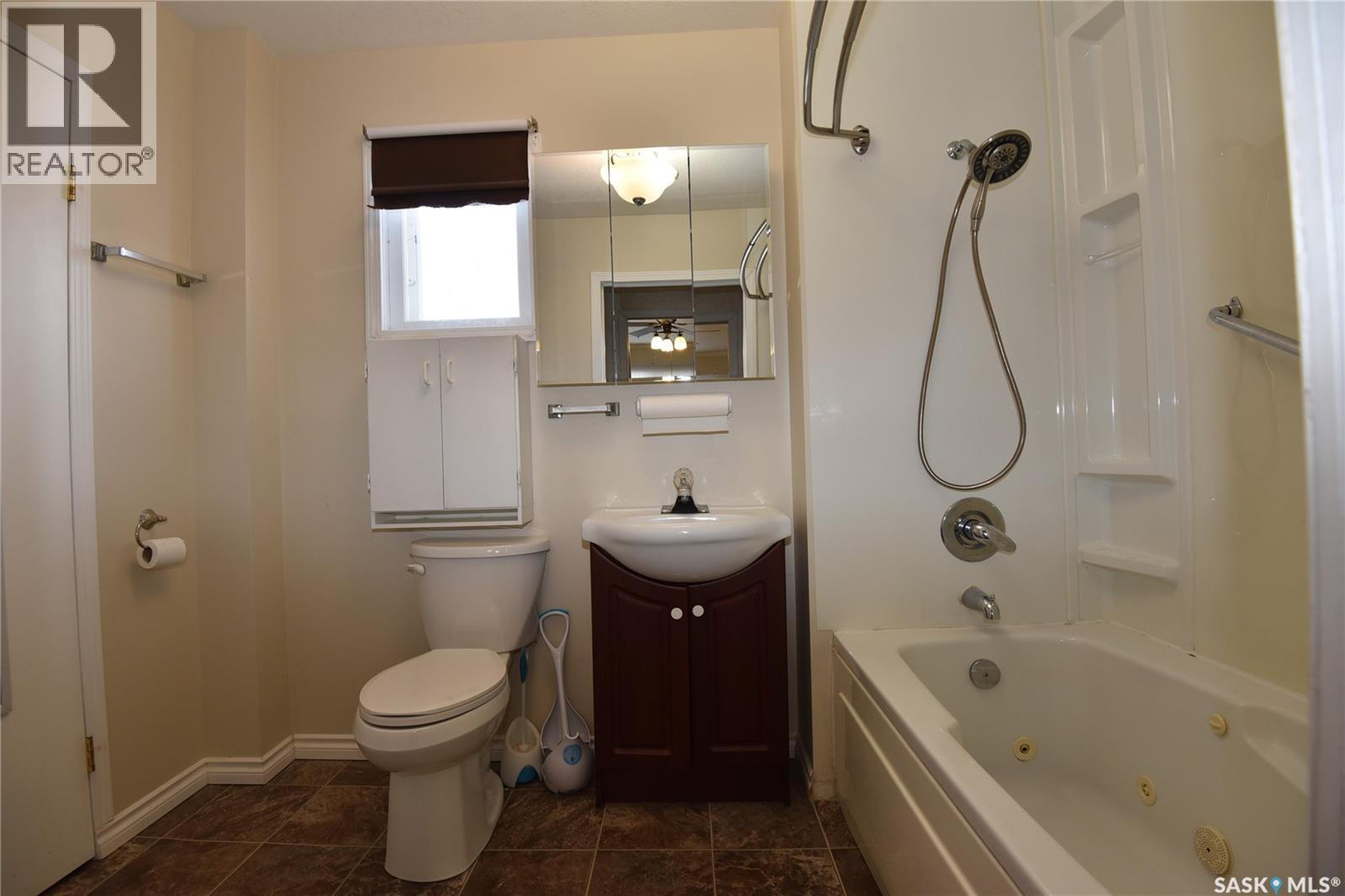 302 Main Street, White Fox, SK - Indoor Photo Showing Bathroom