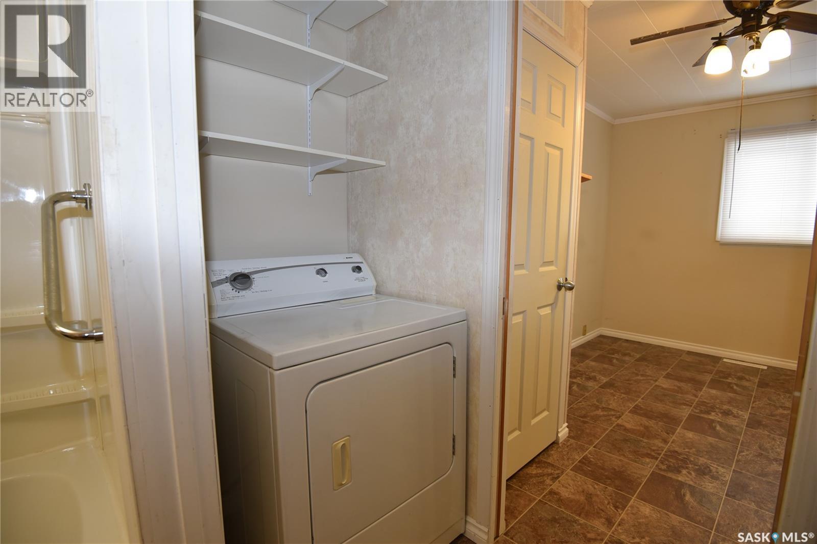 302 Main Street, White Fox, SK - Indoor Photo Showing Laundry Room