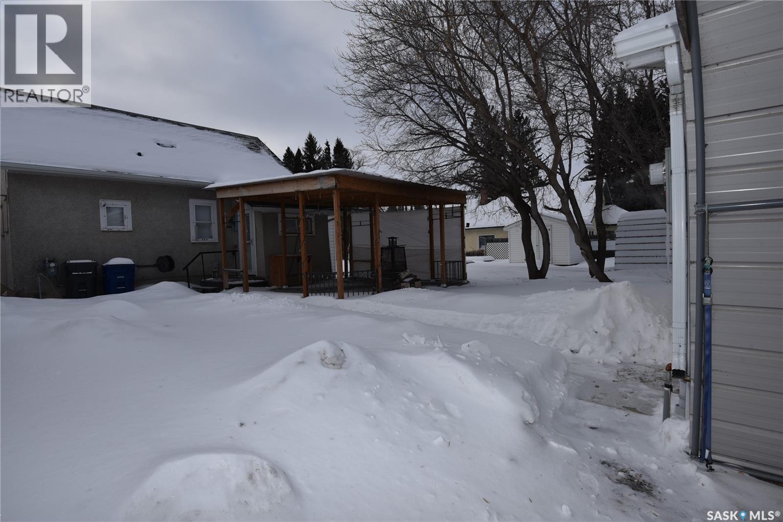 302 Main Street, White Fox, SK - Outdoor
