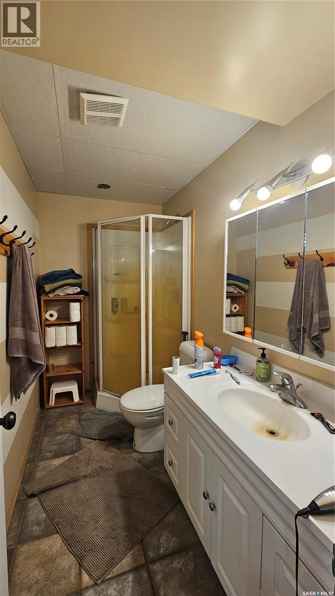 44 Lake Avenue, Meota Rm No.468, SK - Indoor Photo Showing Bathroom
