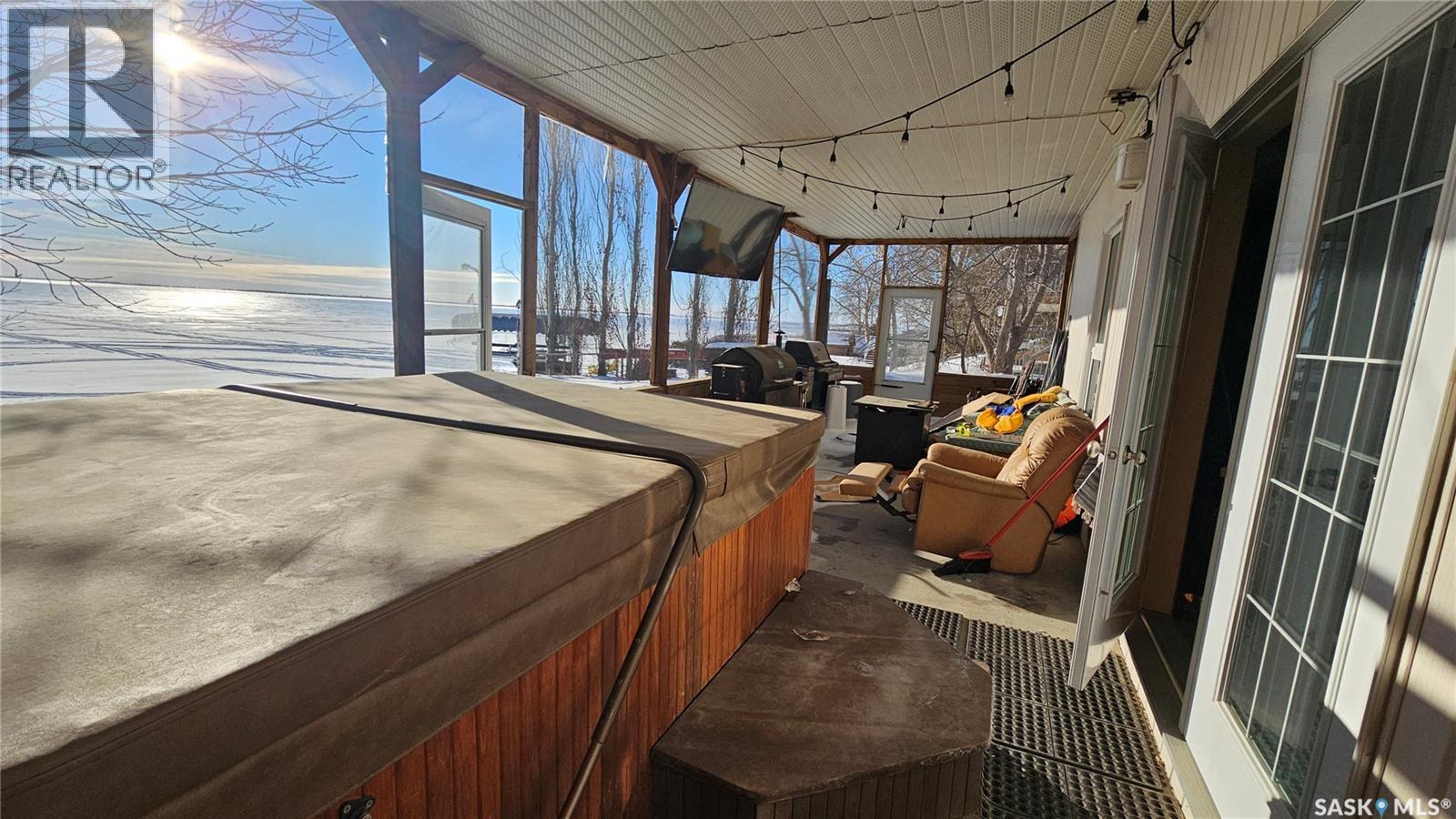 44 Lake Avenue, Meota Rm No.468, SK - With Exterior