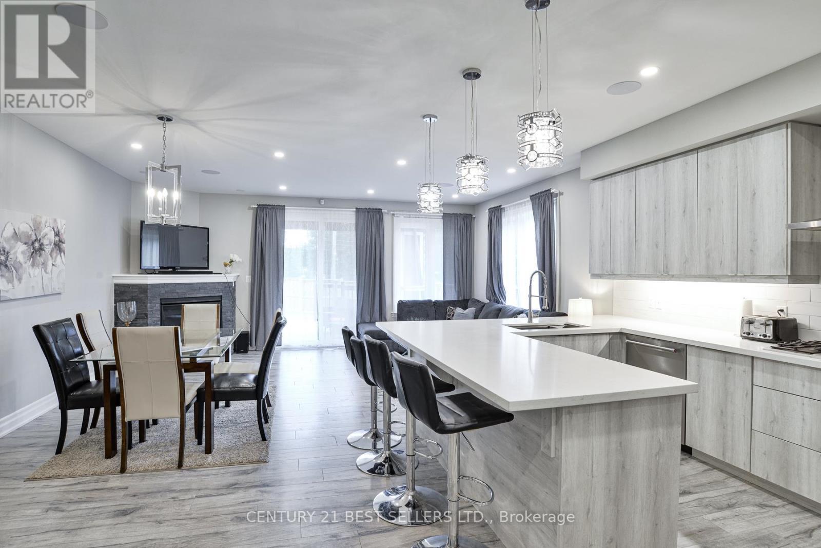 181 Anglo Street, Bracebridge, ON - Indoor