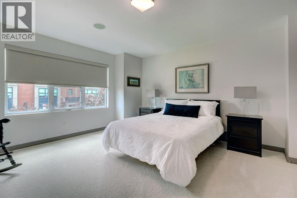 large 2nd bedroom - 416 Aspen Meadows Hill Sw, Calgary, AB - Indoor Photo Showing Bedroom