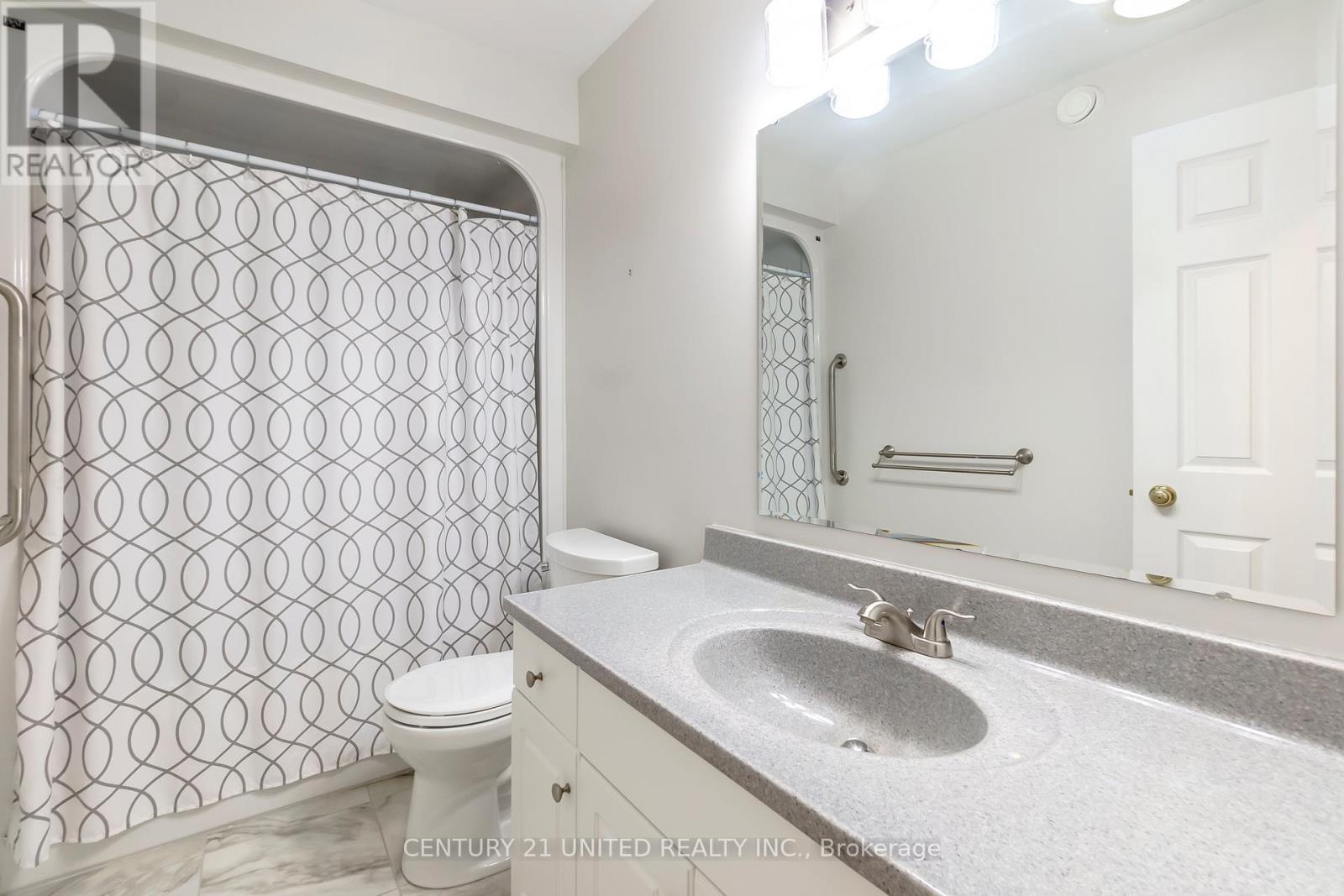 2451 Denure Drive, Peterborough (Monaghan Ward 2), ON - Indoor Photo Showing Bathroom