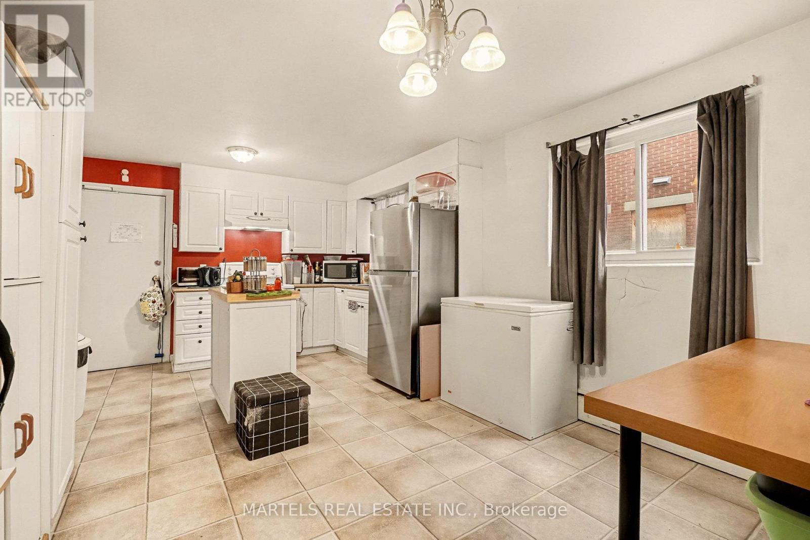 Apt 1 - 109 Lavergne Street, Ottawa, ON - Indoor